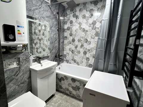 квартира за адресою Хмельницький, Кам'янецька вул., 84