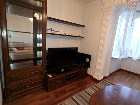 квартира за адресою Голосіївський просп. (40-річчя Жовтня), 27