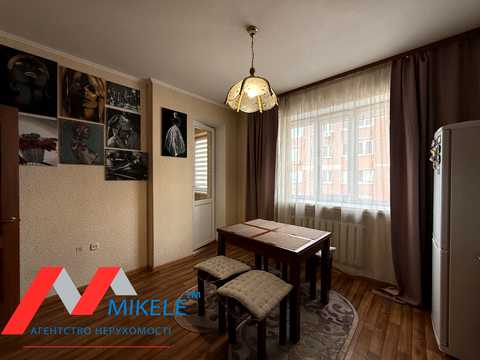 квартира за адресою Анни Ахматової вул., 13-Д
