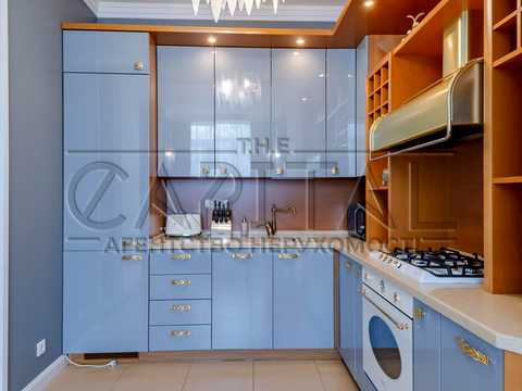 квартира за адресою Заньковецької вул., 8