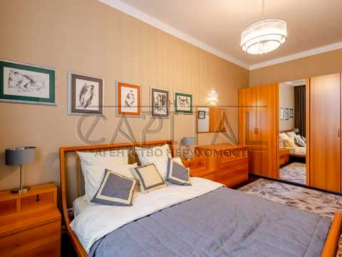 квартира за адресою Заньковецької вул., 8