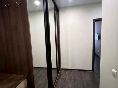 квартира за адресою Регенераторна вул., 4 к10