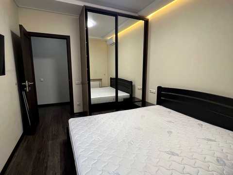 квартира за адресою Регенераторна вул., 4 к10