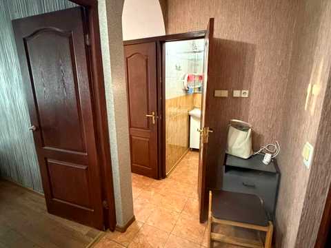 квартира за адресою Зої Гайдай вул., 9-А