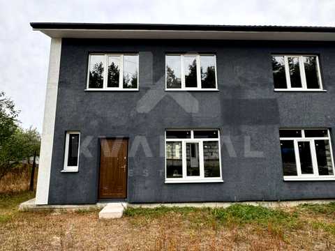 будинок за адресою с. Забуччя, Лісна