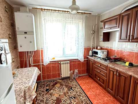 квартира за адресою Олега Антонова вул. (Карла Маркса), 58