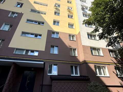 квартира за адресою Олега Антонова вул. (Карла Маркса), 58
