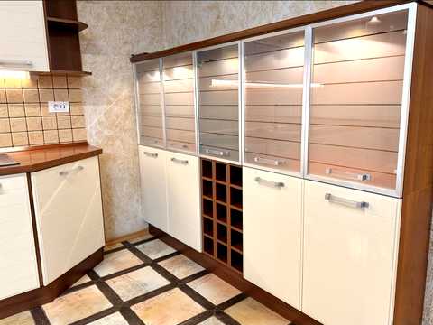 квартира за адресою Тіниста вул., 15