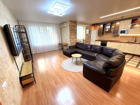 квартира за адресою Тіниста вул., 15