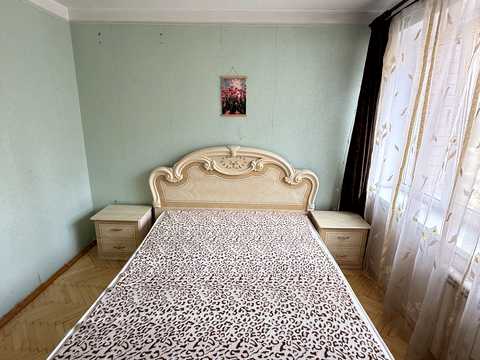 квартира за адресою Антоновича вул. (Горького), 102