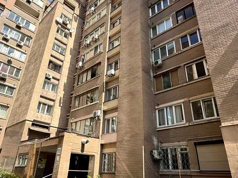 квартира за адресою Антоновича вул. (Горького), 102