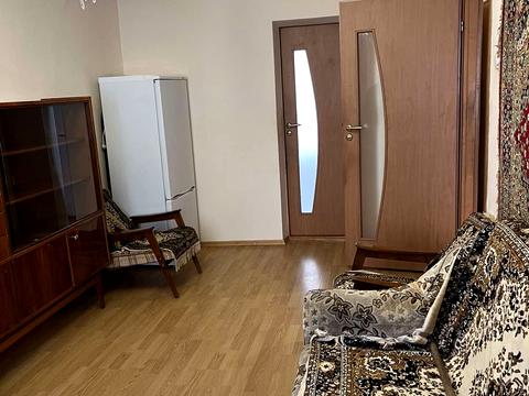 квартира за адресою Зарічанська вул., 14/1
