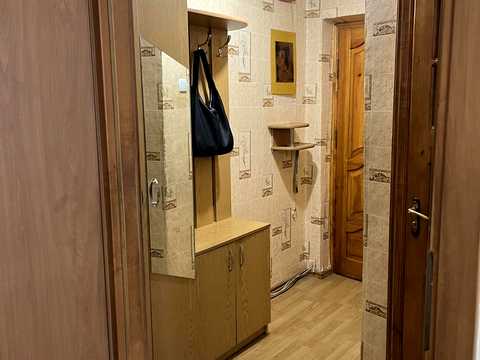 квартира за адресою Зарічанська вул., 14/1