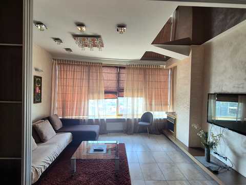 квартира за адресою Королеви Єлизавети ІІ вул. (Глинки), 2