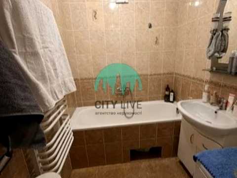 квартира за адресою Василя Симоненка вул., 41
