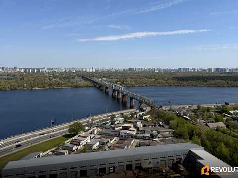 квартира за адресою Набережно-Рибальська вул., 27