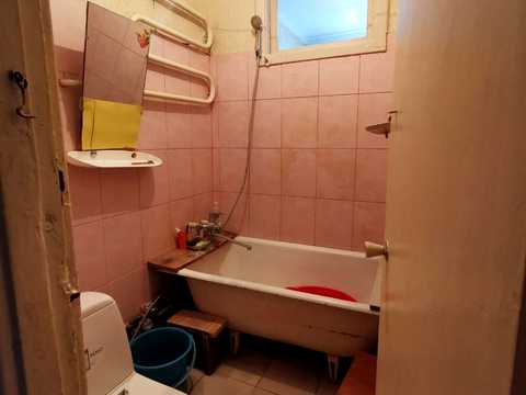квартира по адресу Строителей ул., 3