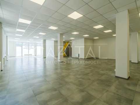 комерційна за адресою Стеценка вул., 2