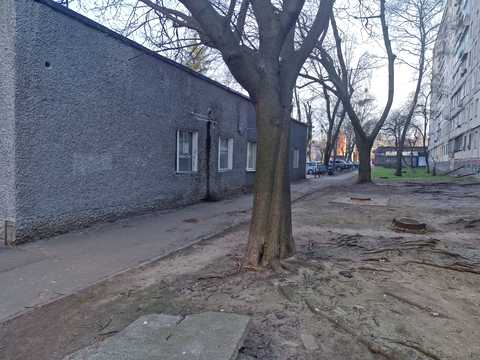 коммерческая по адресу Гната Юры ул., 8