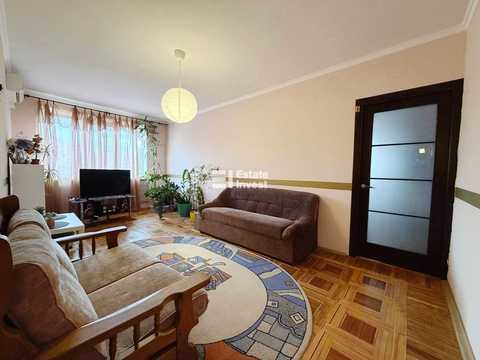 квартира за адресою Гвардійців-Широнінців вул., 52