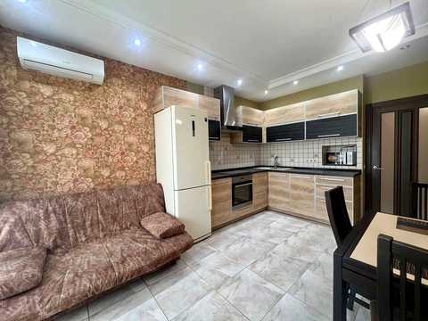 квартира за адресою Вадима Гетьмана вул. (Індустріальна), 30-Б