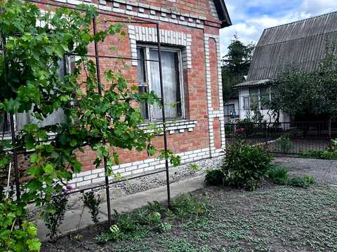 будинок за адресою Садова