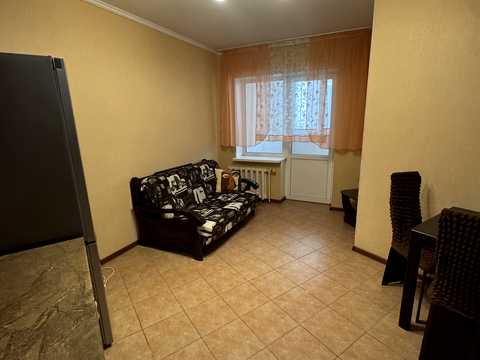 квартира за адресою Срібнокільська вул., 2-А
