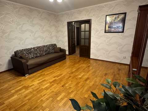 квартира за адресою Срібнокільська вул., 2-А