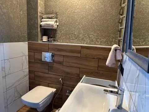будинок за адресою Центральна вул.