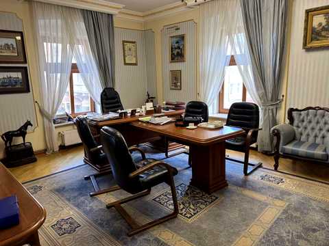 коммерческая по адресу Братьев Рогатинцев ул., 18