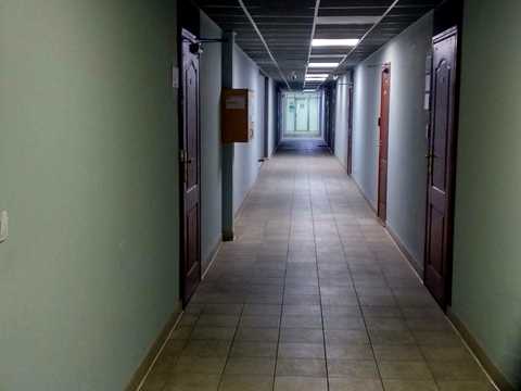 комерційна за адресою Вацлава Гавела бульв. (Івана Лепсе), 4