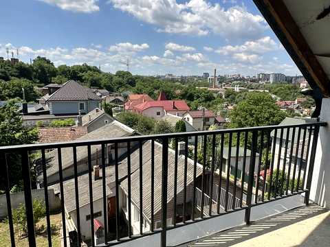 будинок за адресою Чернівці, Сергія Дерена вул., 7