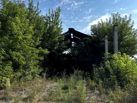 ділянка за адресою с. Малиничі, 