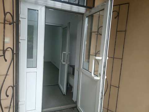 комерційна за адресою Генерала Миколи Юнаківа вул., 9-Б