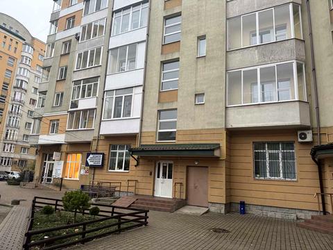 комерційна за адресою Генерала Миколи Юнаківа вул., 9-Б