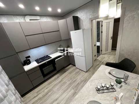 квартира за адресою Святошинська вул., 56