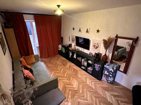 квартира за адресою Академіка Глушкова просп., 35