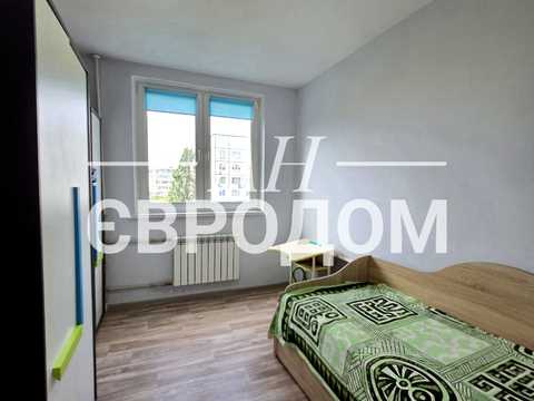 квартира за адресою Перемоги просп., 72г