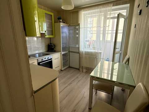 квартира за адресою Академіка Сахарова вул., 50