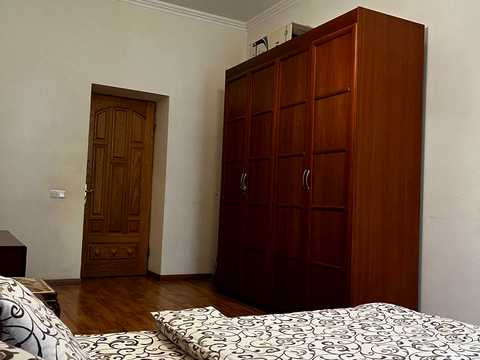 квартира по адресу Лютеранская ул., 4