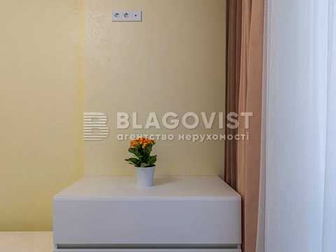 квартира за адресою Кадетський Гай вул., 10