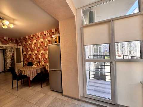 квартира за адресою Співдружності вул., 7