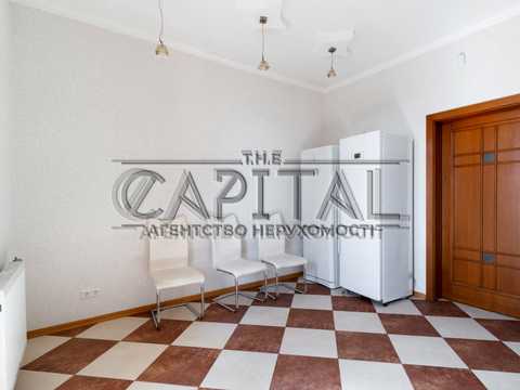 квартира за адресою Євгена Коновальця вул. (Щорса), 32-Б