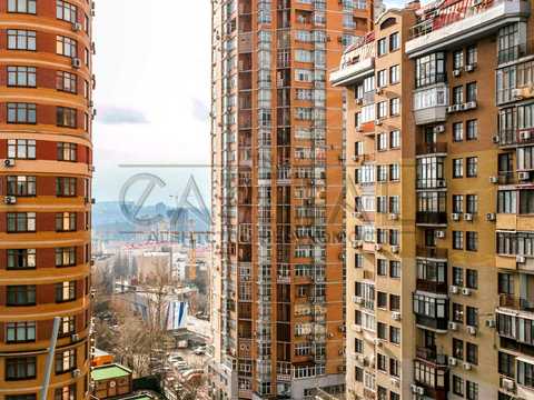 коммерческая по адресу Евгения Коновальца ул. (Щорса), 36-Д