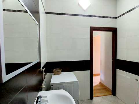 квартира за адресою Джерельна вул., 85