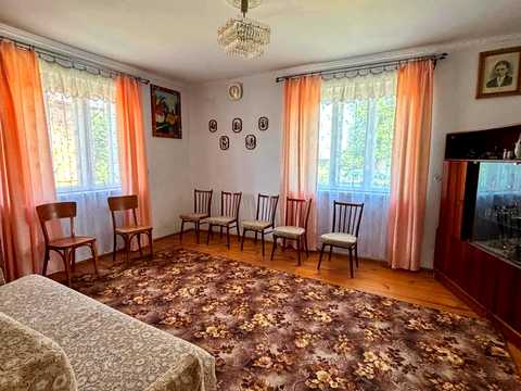 будинок за адресою Цеетральна