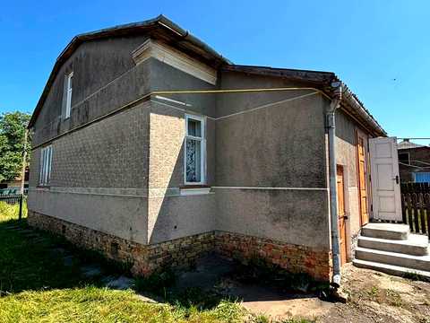 будинок за адресою Цеетральна