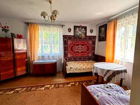 будинок за адресою Цеетральна
