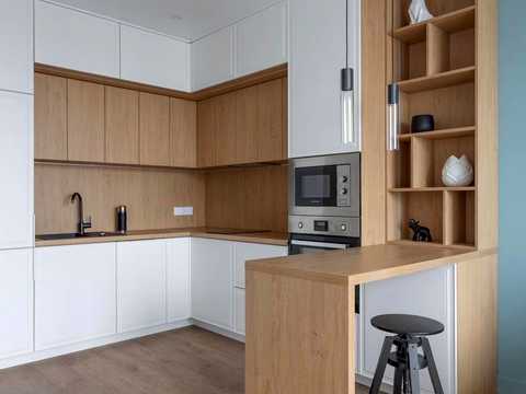 квартира за адресою Салютна вул., 2к8
