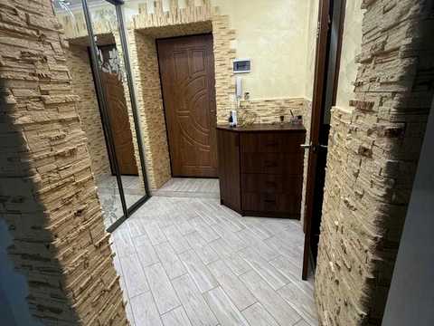 квартира за адресою Крайна вул., 1-В